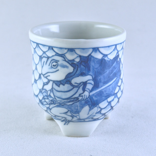 刀を抜く蛙の小鉢