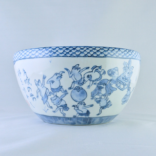 柿狩り蛙達の水鉢